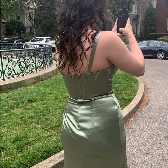 Prom Dress - Picture 5 of 6